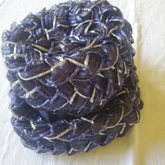 Vintage Original Roberta Bernays Blue Hat with Ribbon - Picture 5 of 10